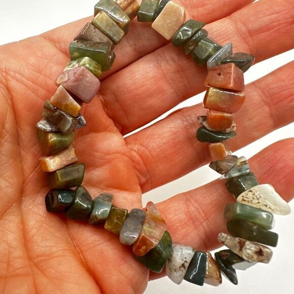 Stunning stretchy jasper, agate chipped bracelet! - Picture 8 of 14